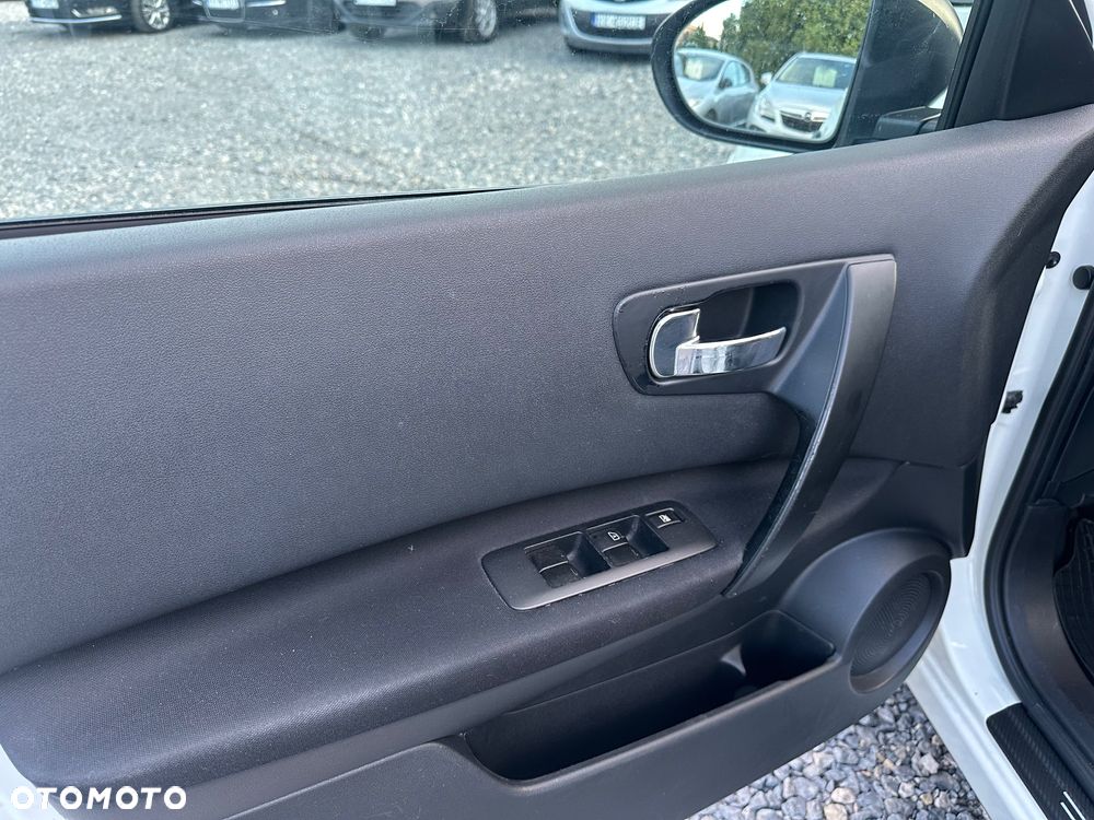 Nissan Qashqai 1.6 Tekna S/S - 9