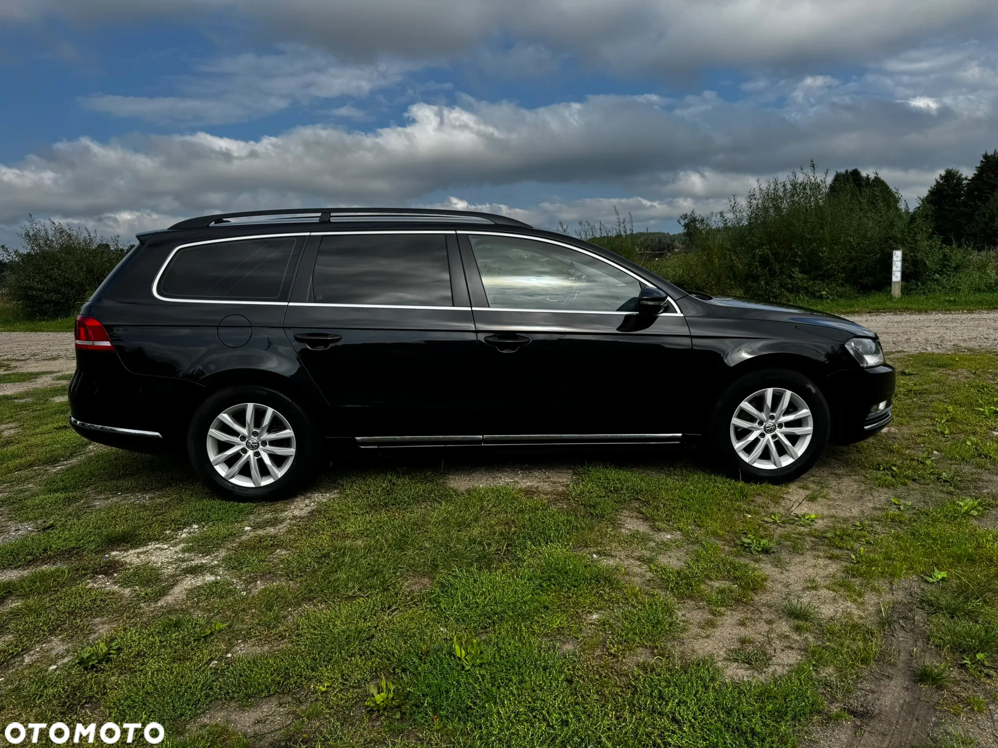 Volkswagen Passat Variant 2.0 Blue TDI DSG SCR Highline - 4