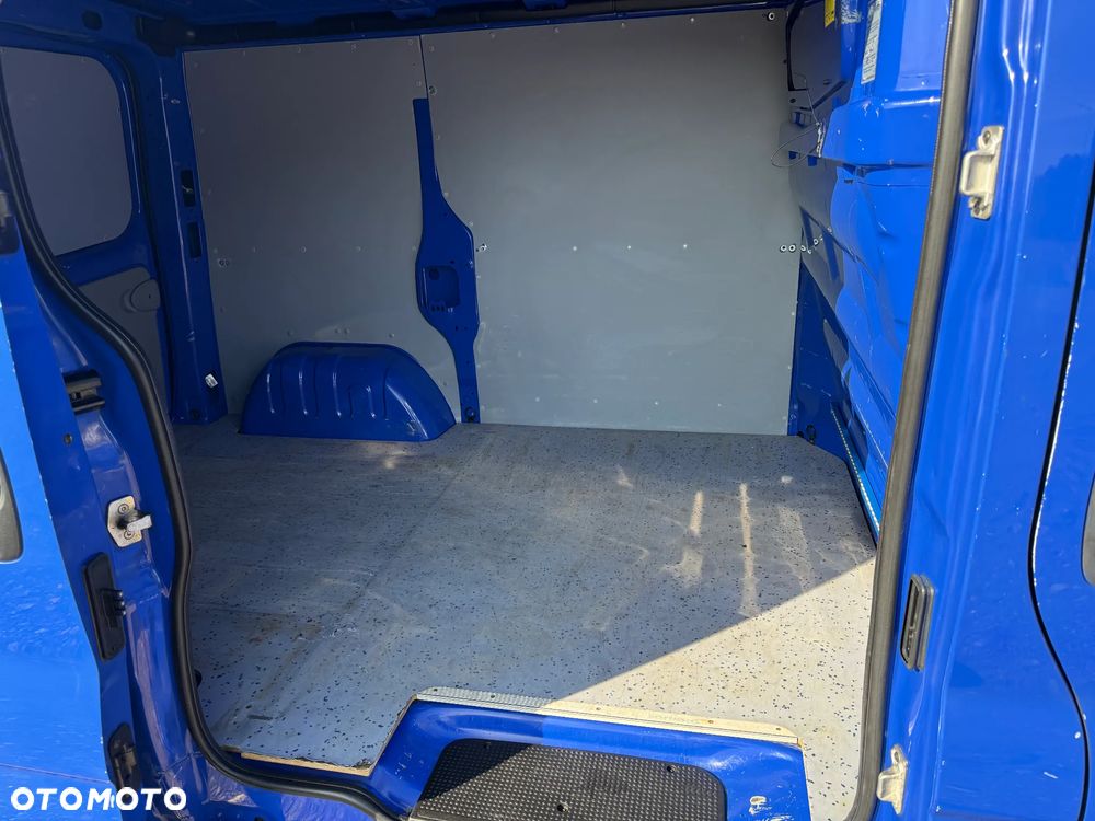 Renault TRAFIC - 28