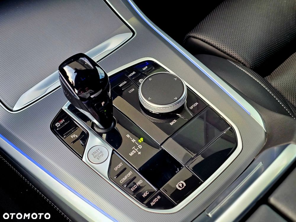 BMW X5 xDrive30d - 14