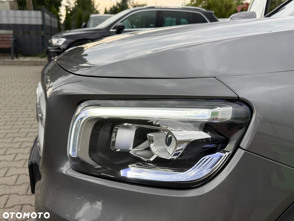 Mercedes-Benz GLB 200 d 8G-DCT - 17