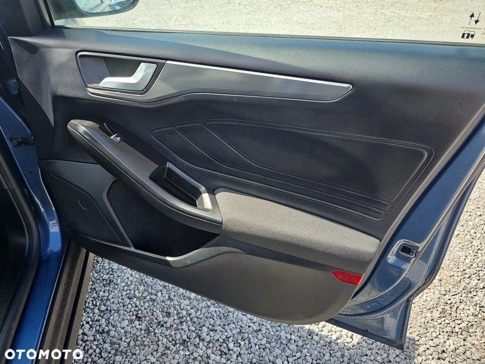 Ford Focus 1.5 EcoBlue Titanium X - 21