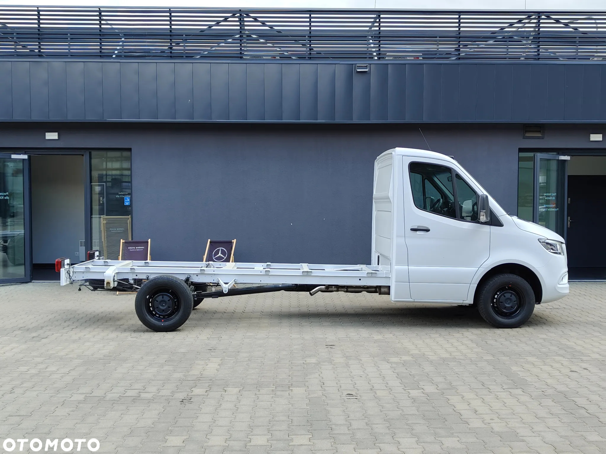 Mercedes-Benz Sprinter - 7