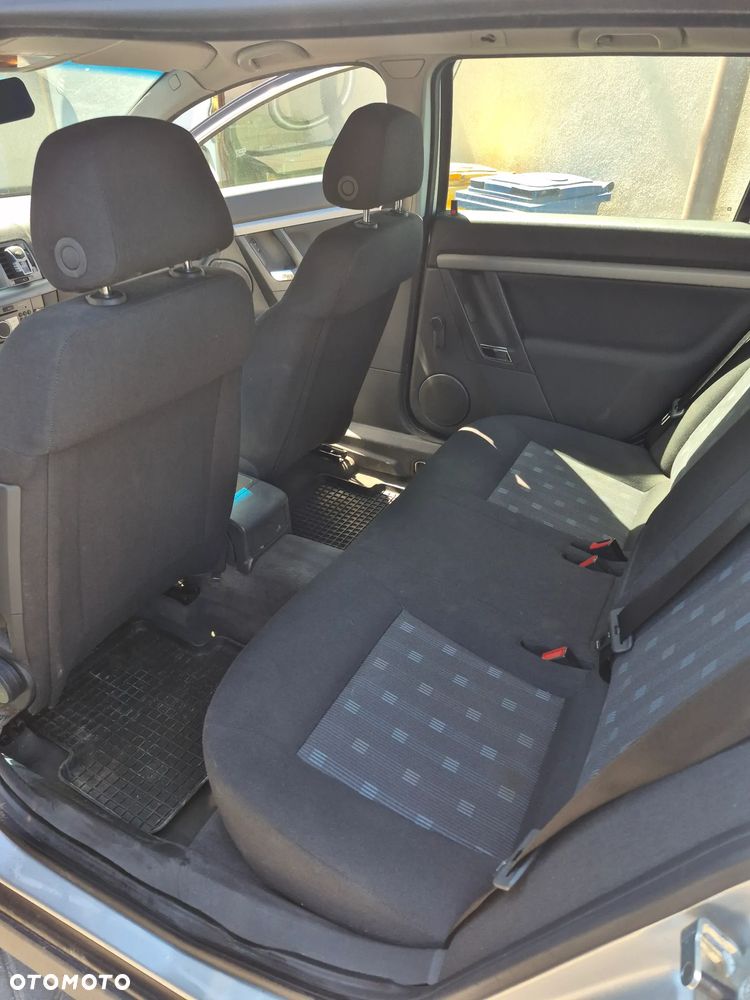 Opel Vectra 1.9 CDTI Sport - 5