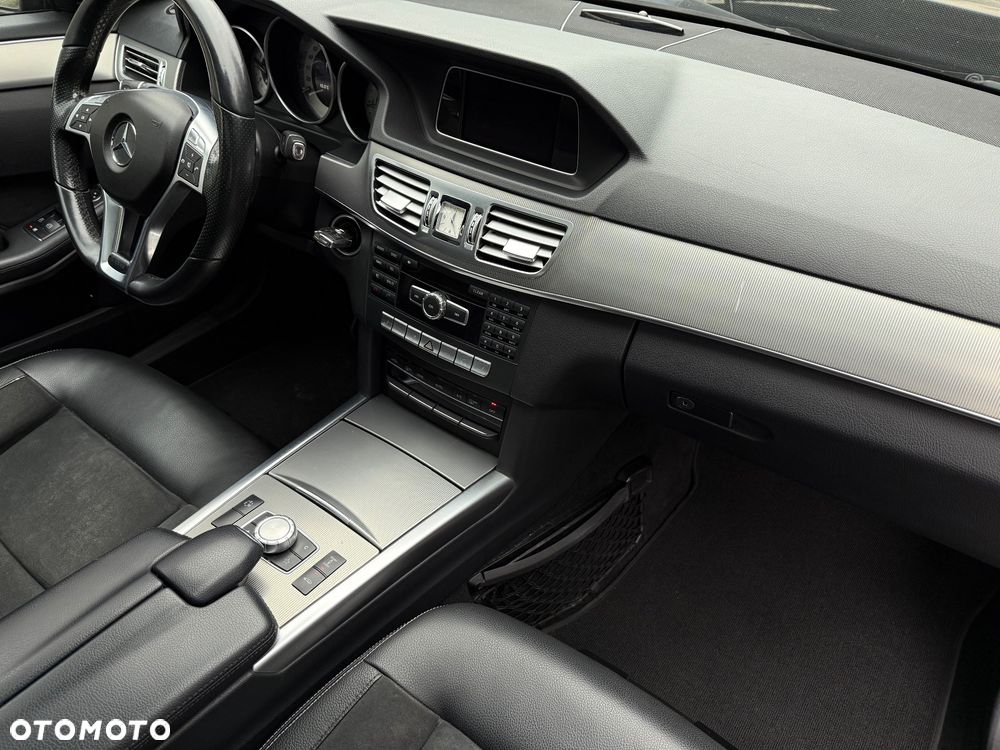 Mercedes-Benz Klasa E 250 CDI 7G-TRONIC Avantgarde - 35