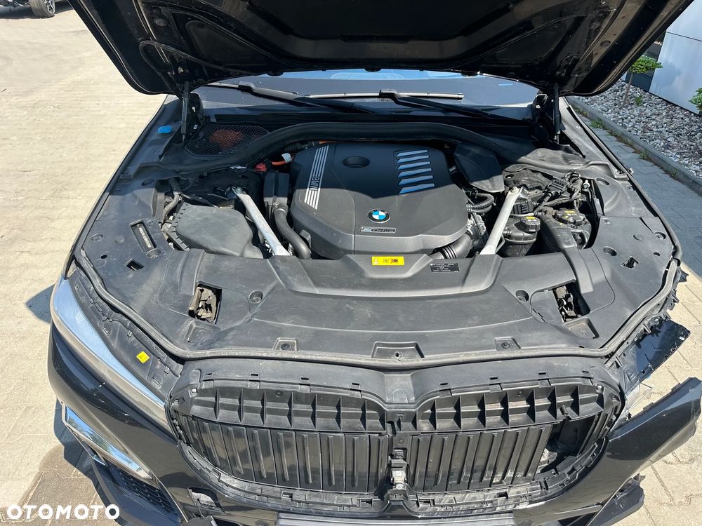 BMW Seria 7 - 21