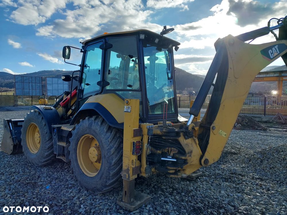 Caterpillar 444F2 - 4