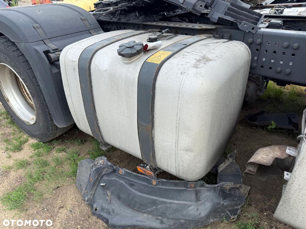 Actros mp4 MERCEDES A9604704203 ZBIORNIK PALIWA 430L ORYGINAŁ - 1