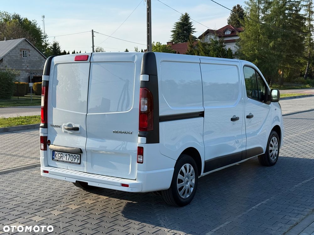 Renault Trafic - 11