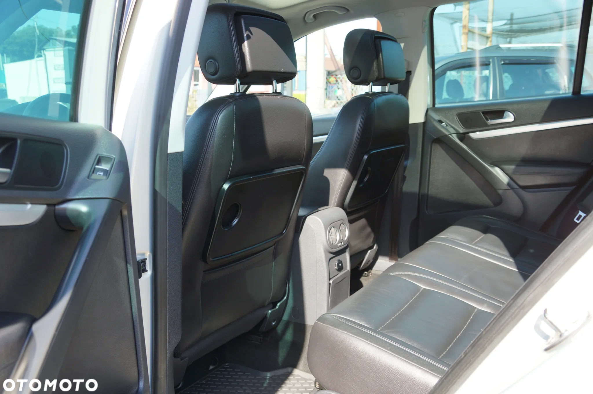 Volkswagen Tiguan 1.4 TSI 4Mot Sport&Style - 28