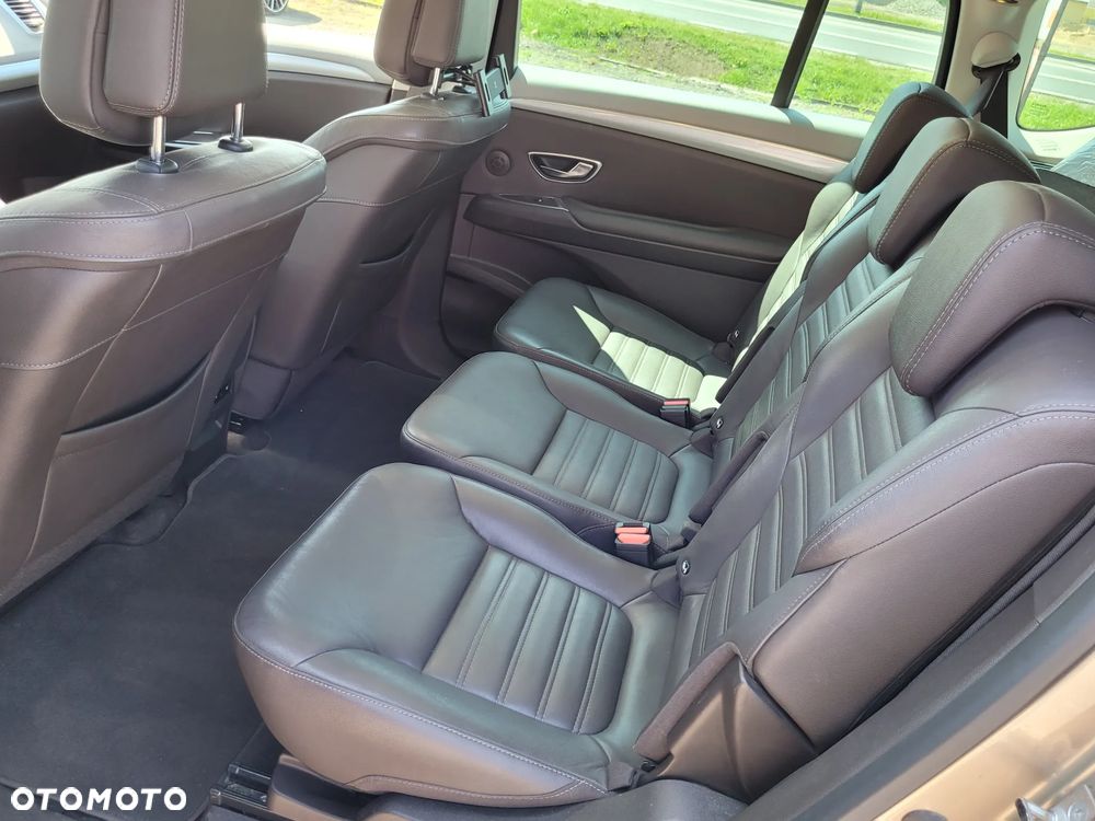 Renault Espace 1.6 dCi Energy Initiale Paris EDC - 21
