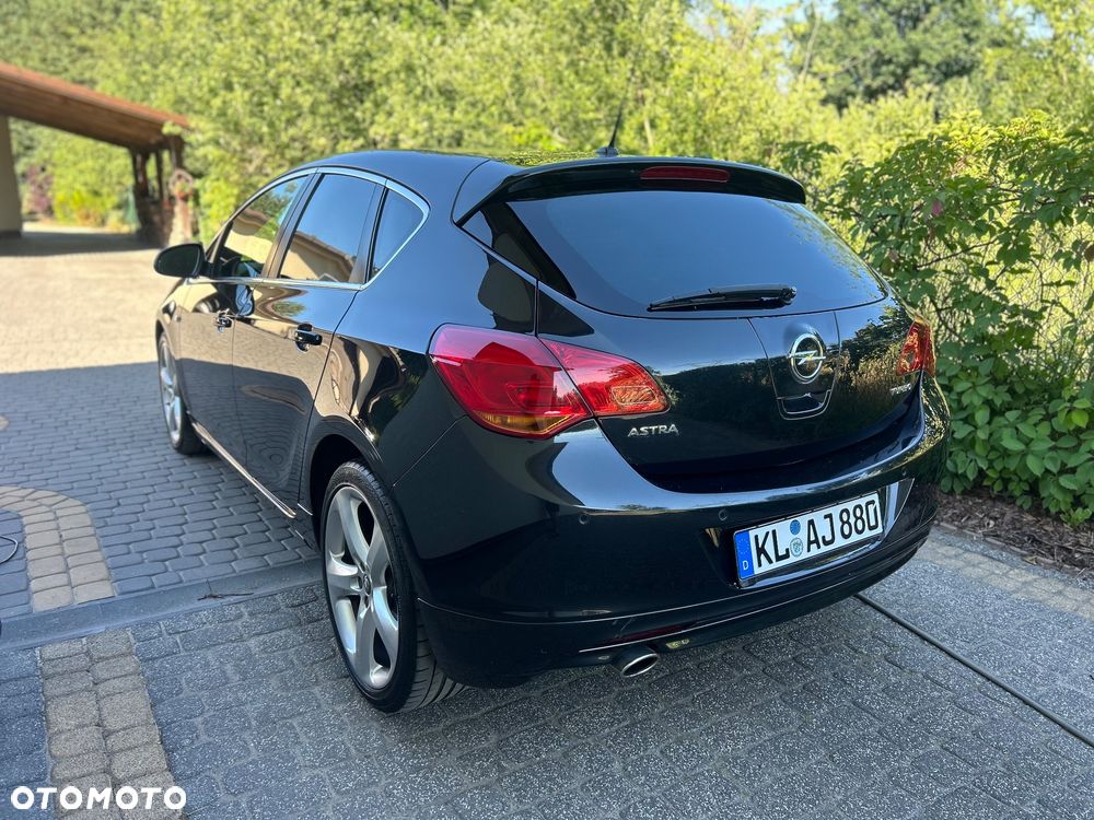 Opel Astra 1.4 T Sport - 10