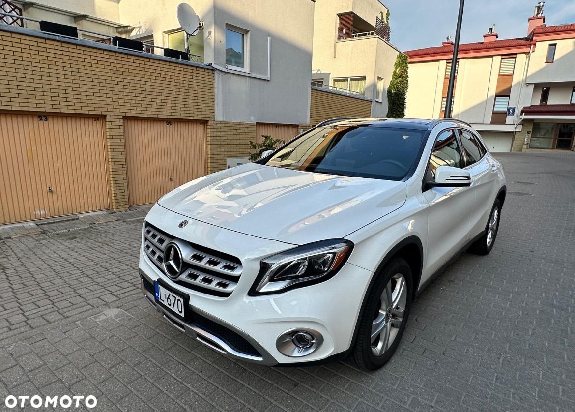 Mercedes-Benz GLA 250 4-Matic - 1