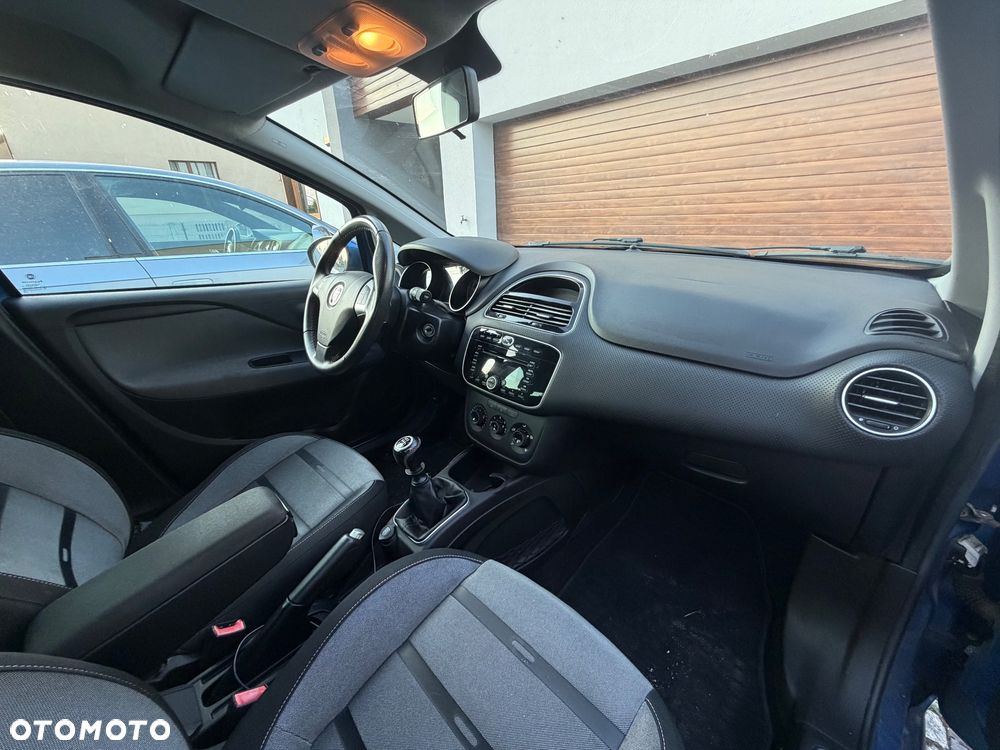 Fiat Punto Evo 1.4 16V Multiair Racing Start&Stop - 11