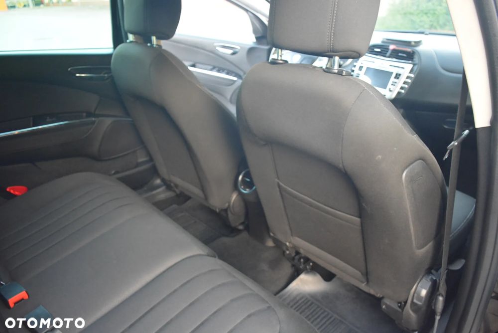 Lancia Delta 1.6 MJ Silver - 16