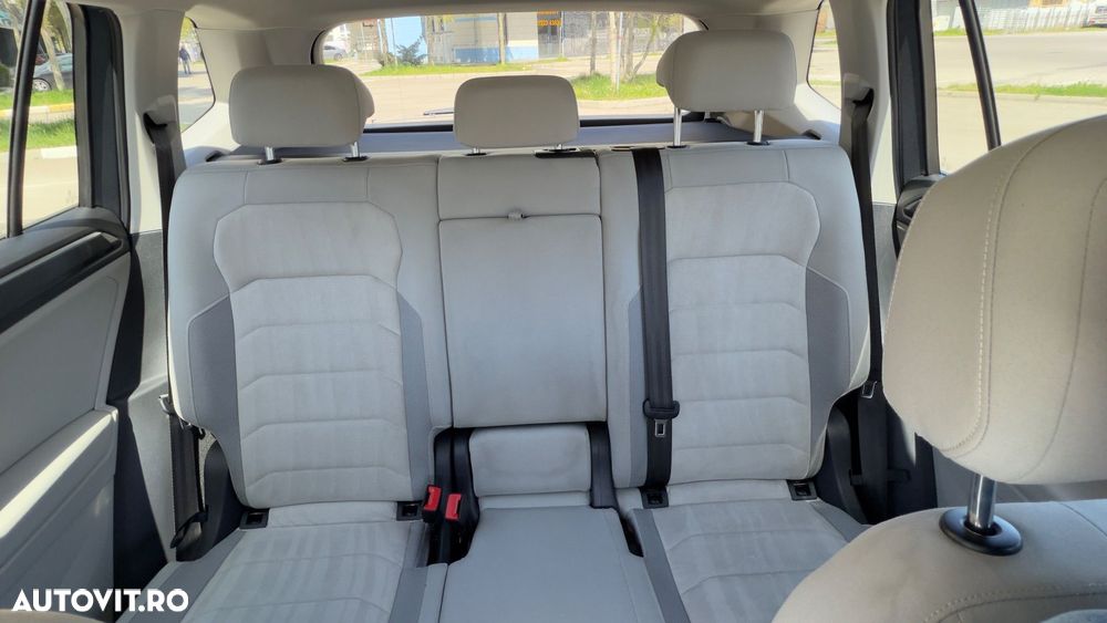 Volkswagen Tiguan 2.0 TDI DSG 4Mot Highline - 24