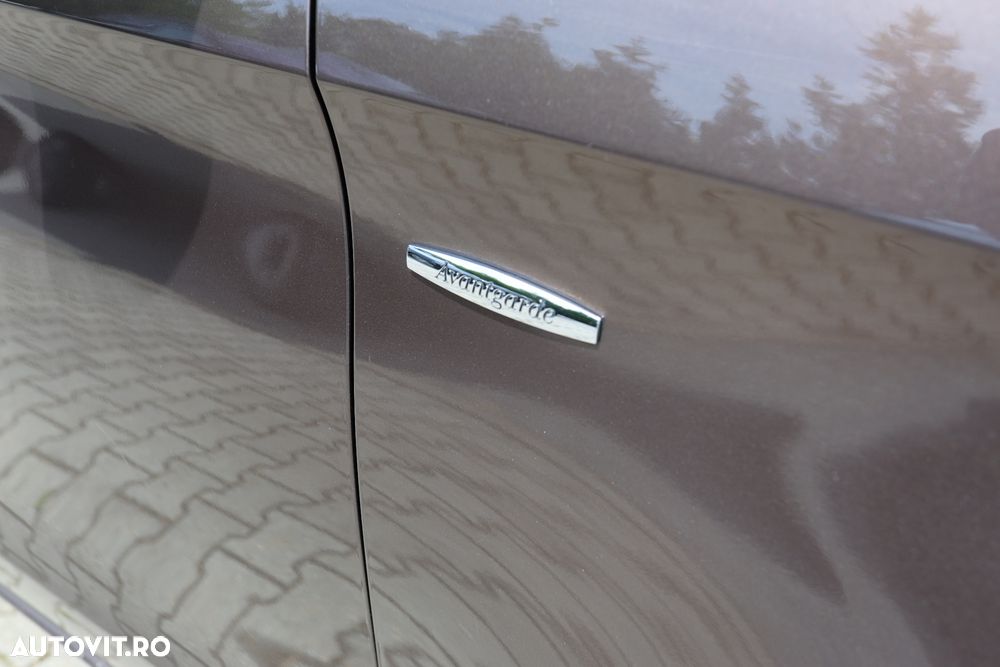 MERCEDES-BENZ V-Class 2016 — imagine 6