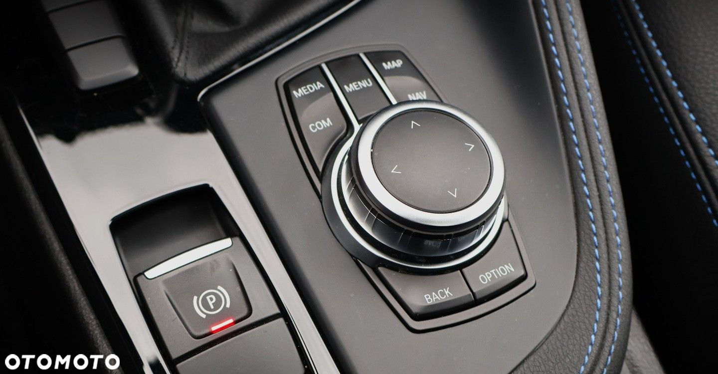 BMW X1 - 25
