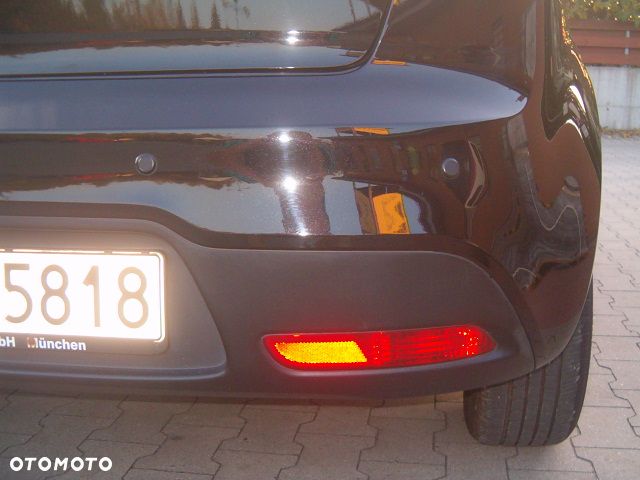 Kia Rio - 31