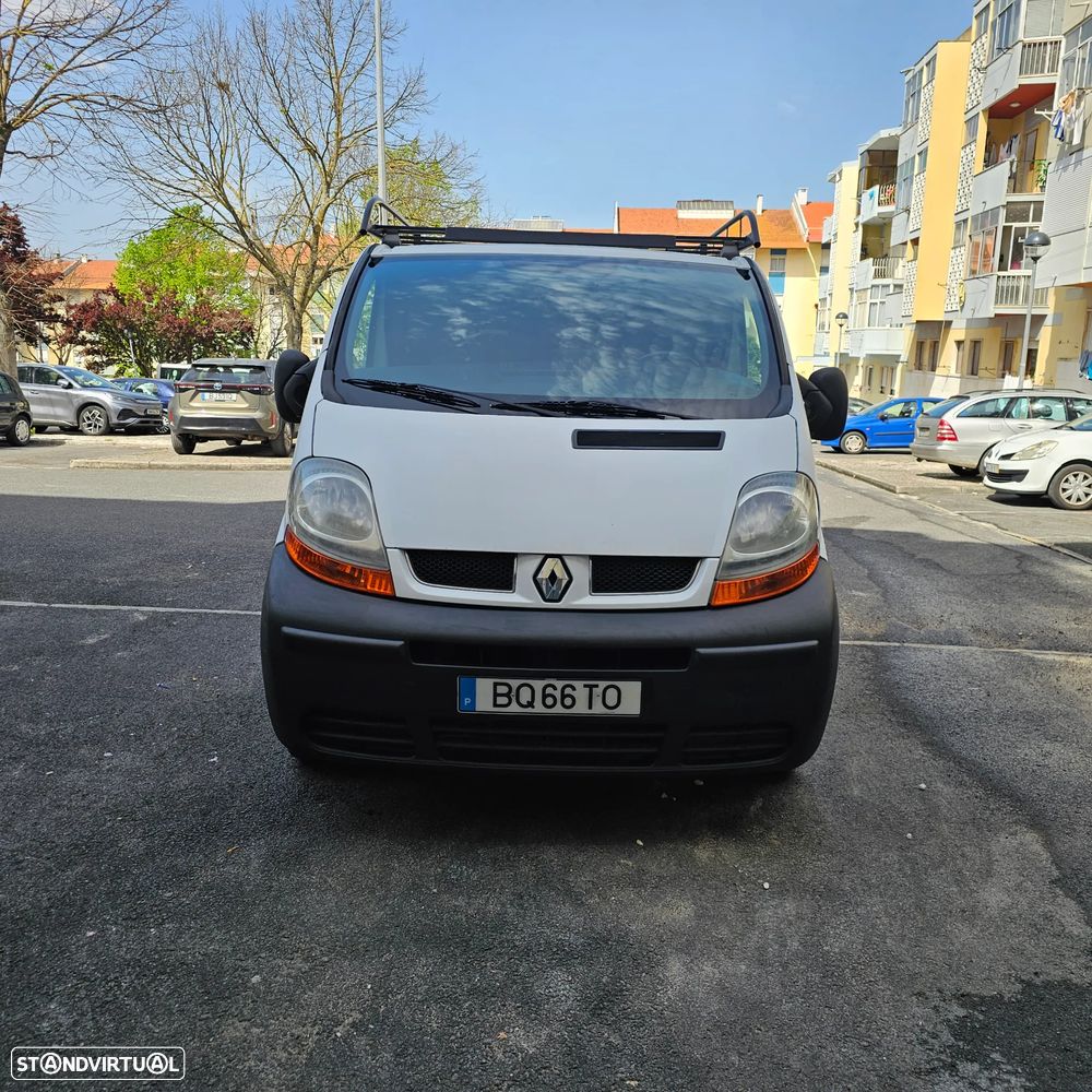 Renault Trafic - 2
