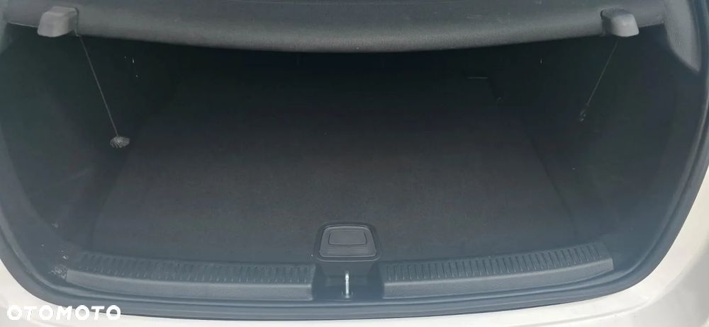 Mercedes-Benz Klasa A 180 Advanced Progressive - 22