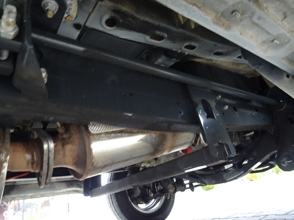 Iveco 35C13 Wywrotka Klima 175 tys km Super Stan Oryginał - 9