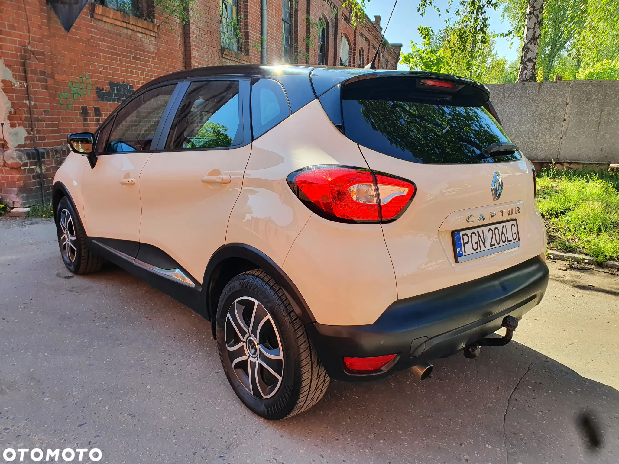 Renault Captur 1.2 TCe Intens EDC - 5