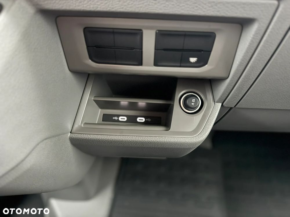 Volkswagen Crafter Maxi Furgon - 22