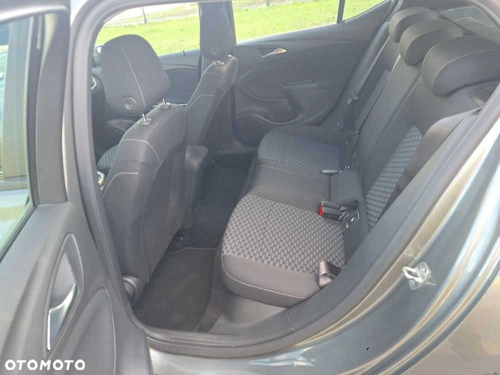 Opel Astra 1.2 T Edition S&S - 6