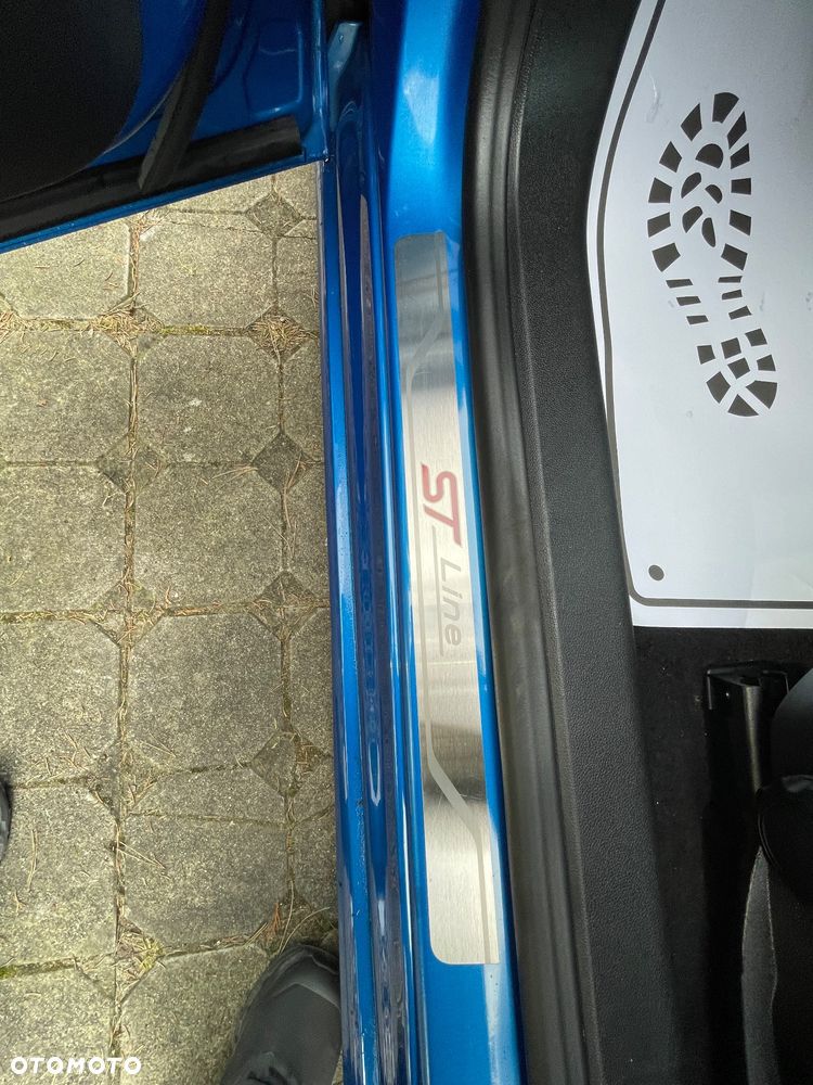 Ford Focus 1.5 EcoBlue Start-Stopp-System ST-LINE X - 29