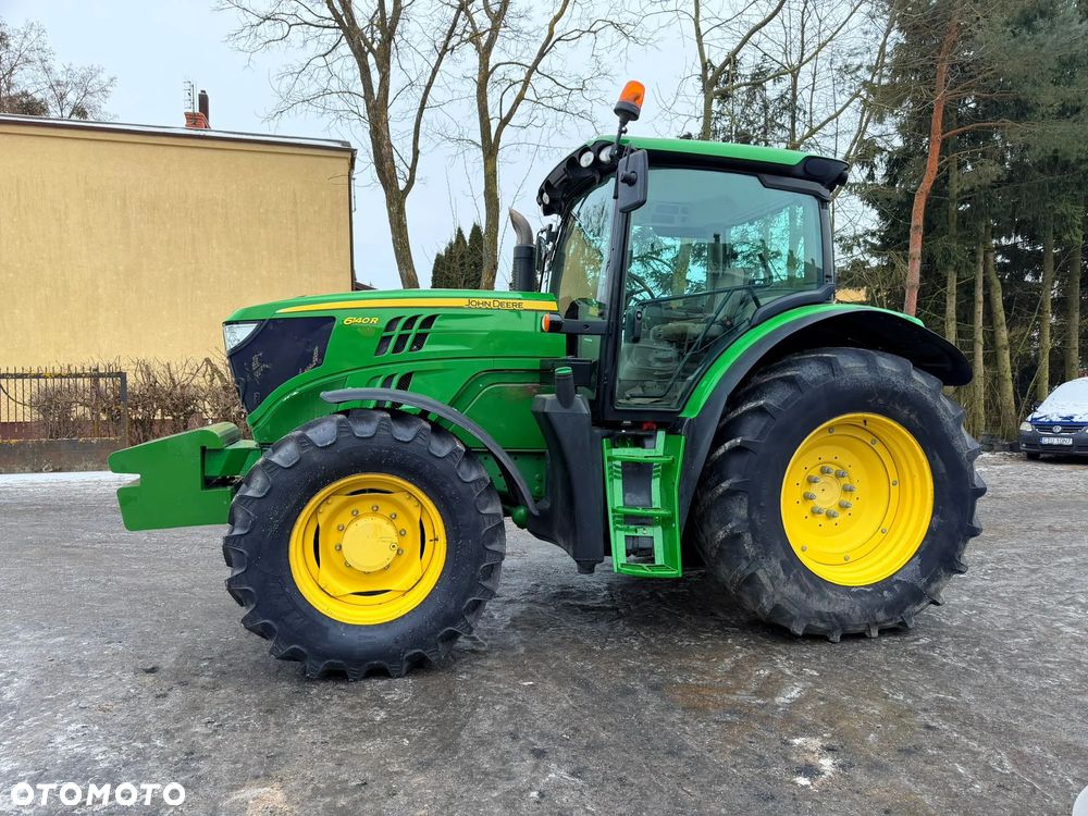 John Deere 6140R - 3