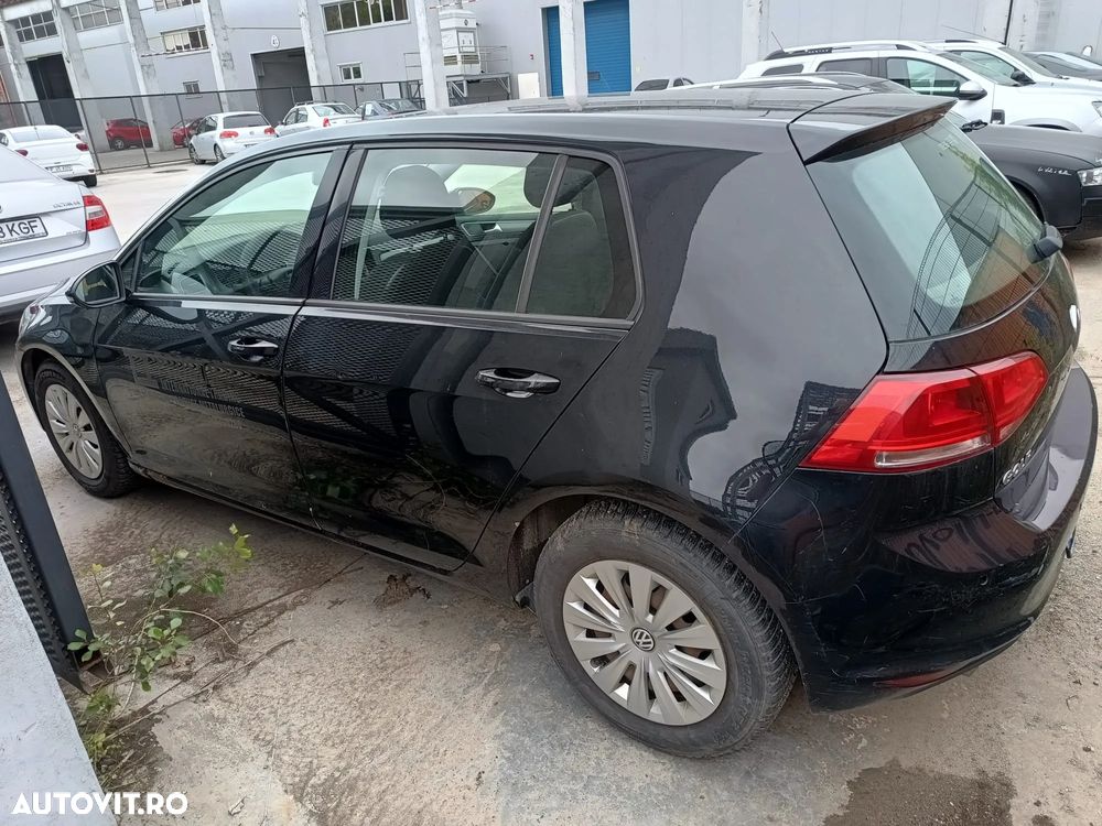 VOLKSWAGEN Golf 2013 — imagine 4