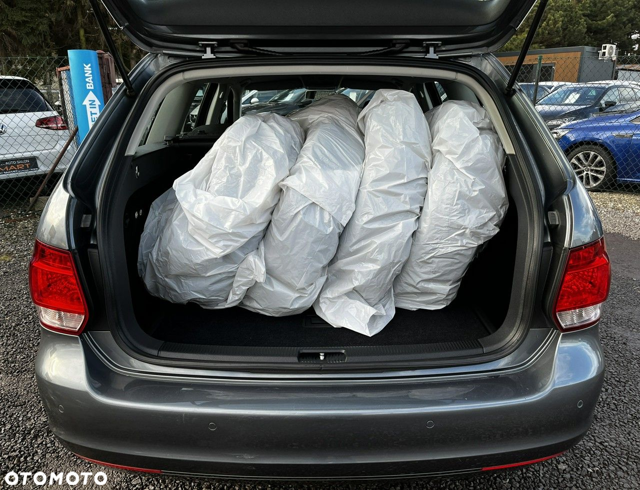 Volkswagen Golf VI 1.6 Trendline - 27