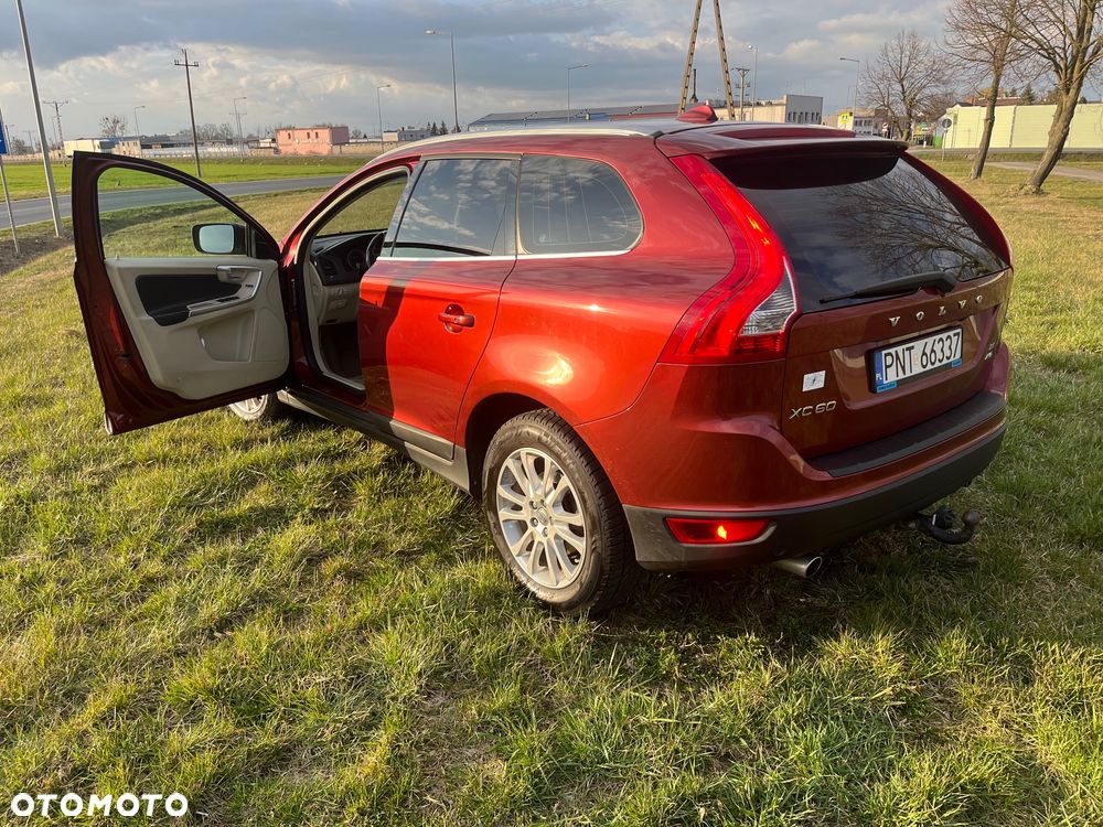 Volvo XC 60 - 8