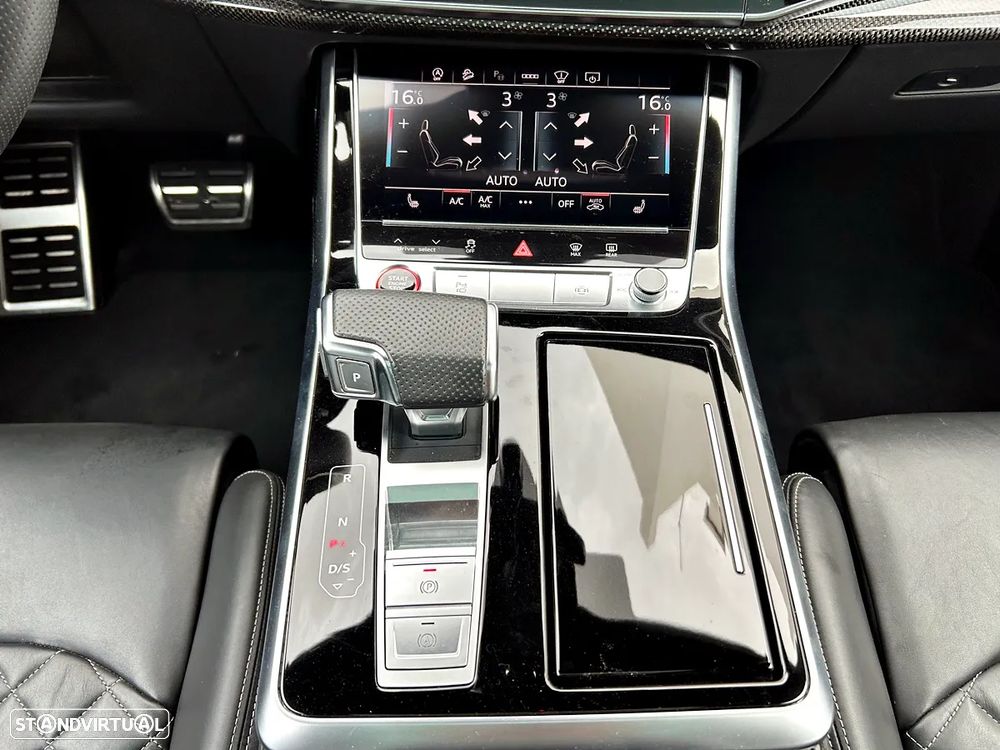 Audi SQ8 S TFSI quattro tiptronic - 11