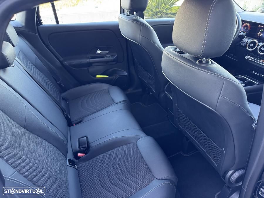 Mercedes-Benz GLA 250 e 8G-DCT Style - 25