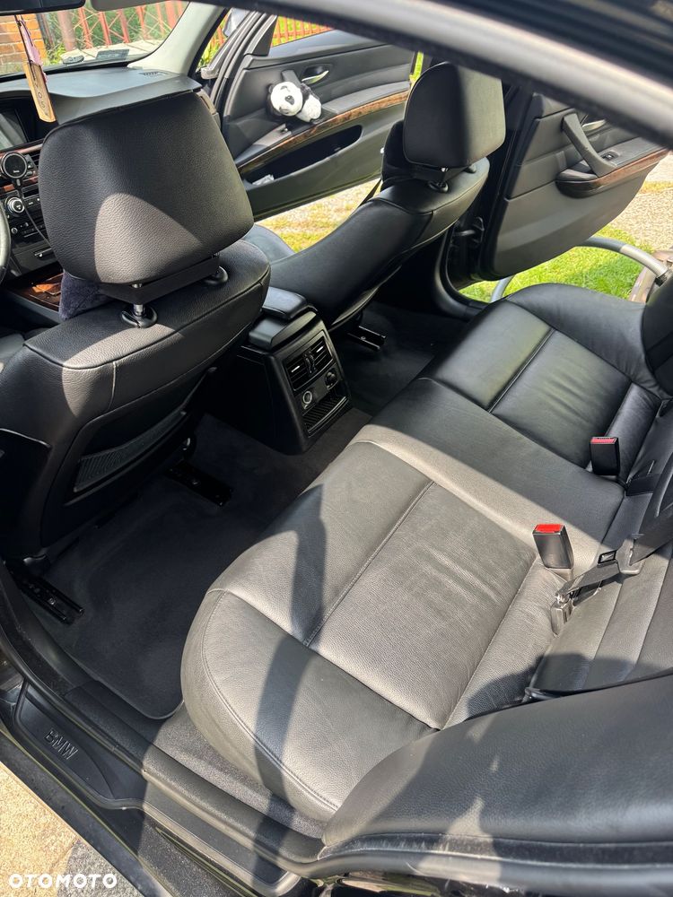 BMW Seria 3 - 12