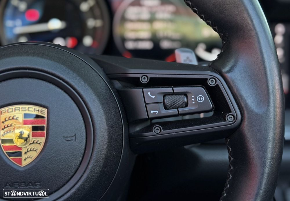 Porsche 911 (992) Carrera Cabriolet PDK - 11