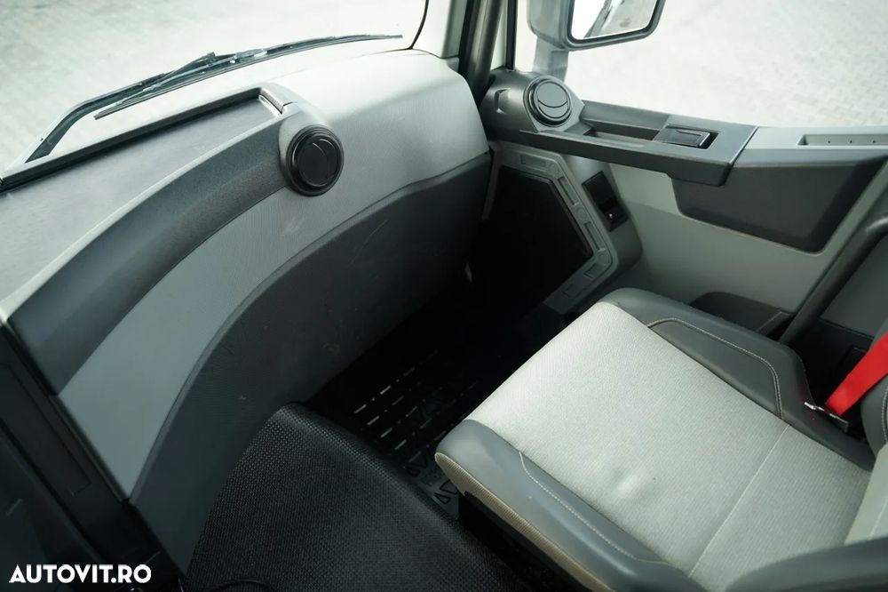 Renault C 430 / 6x4 / BASCULĂ CU 2 LATE / CUPLĂ HIDRAULICĂ + FASSI F155.A0.22 HDS / RADIOCOMANDĂ / ROTATOARE / CUPĂ / EURO 6 / - 35