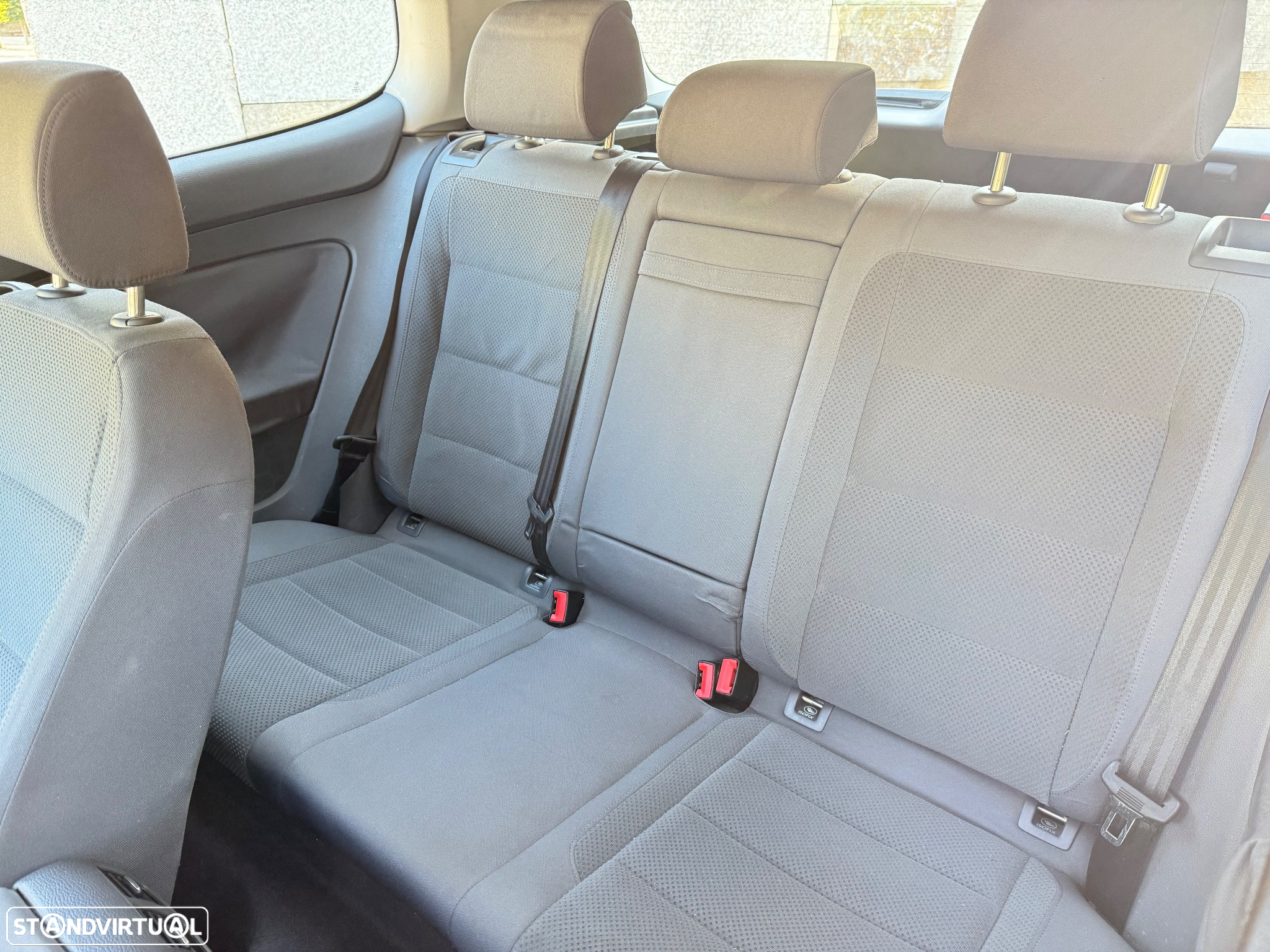 VW Golf 2.0 TDi Sport DSG - 8