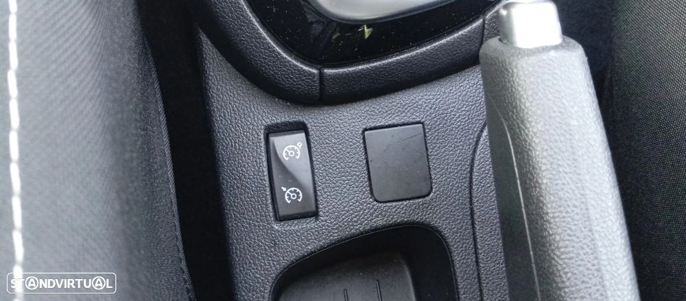 Renault Clio Sport Tourer TCe 120 EDC Dynamique - 14