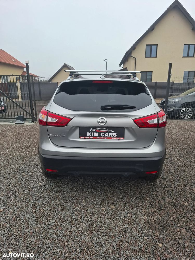 Nissan Qashqai 1.6 DIG-T TEKNA - 17