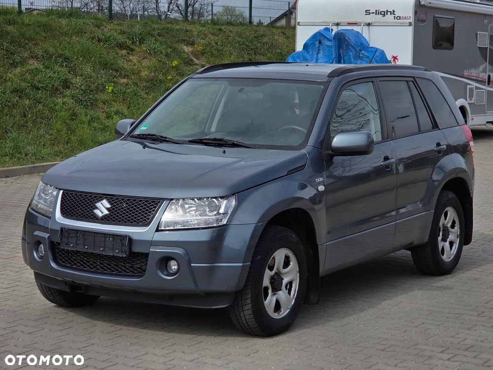 Suzuki Grand Vitara 1.9 DDiS Comfort DPF Family - 7