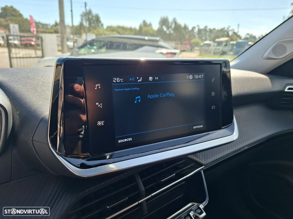 Peugeot 2008 PureTech 130 EAT8 Active - 31