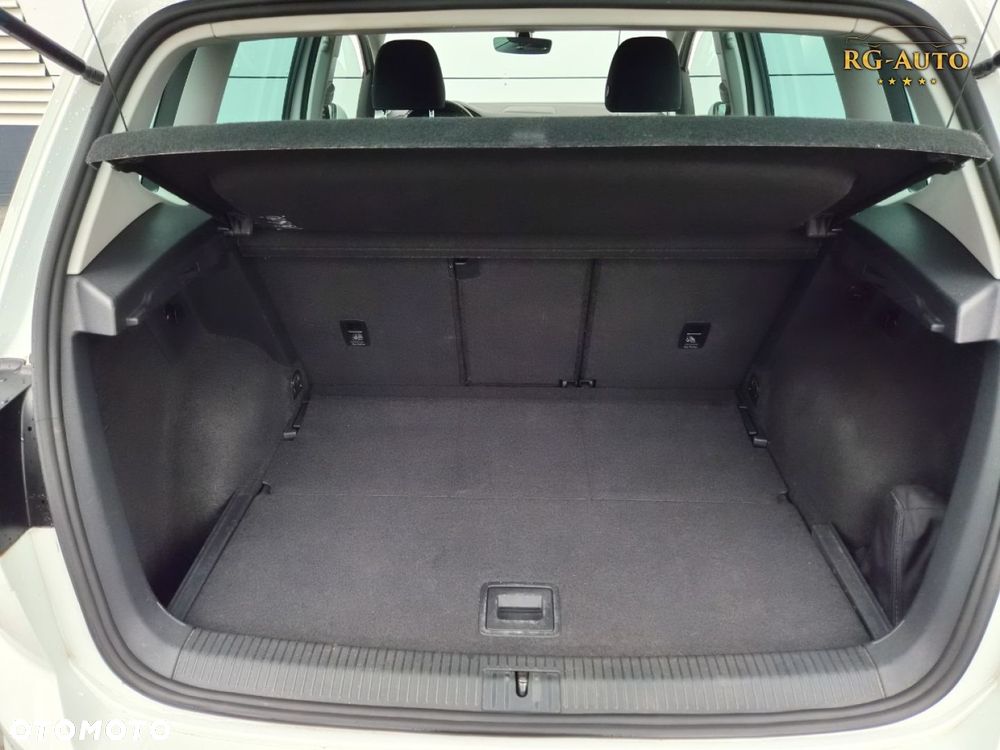 Volkswagen Golf Sportsvan - 30