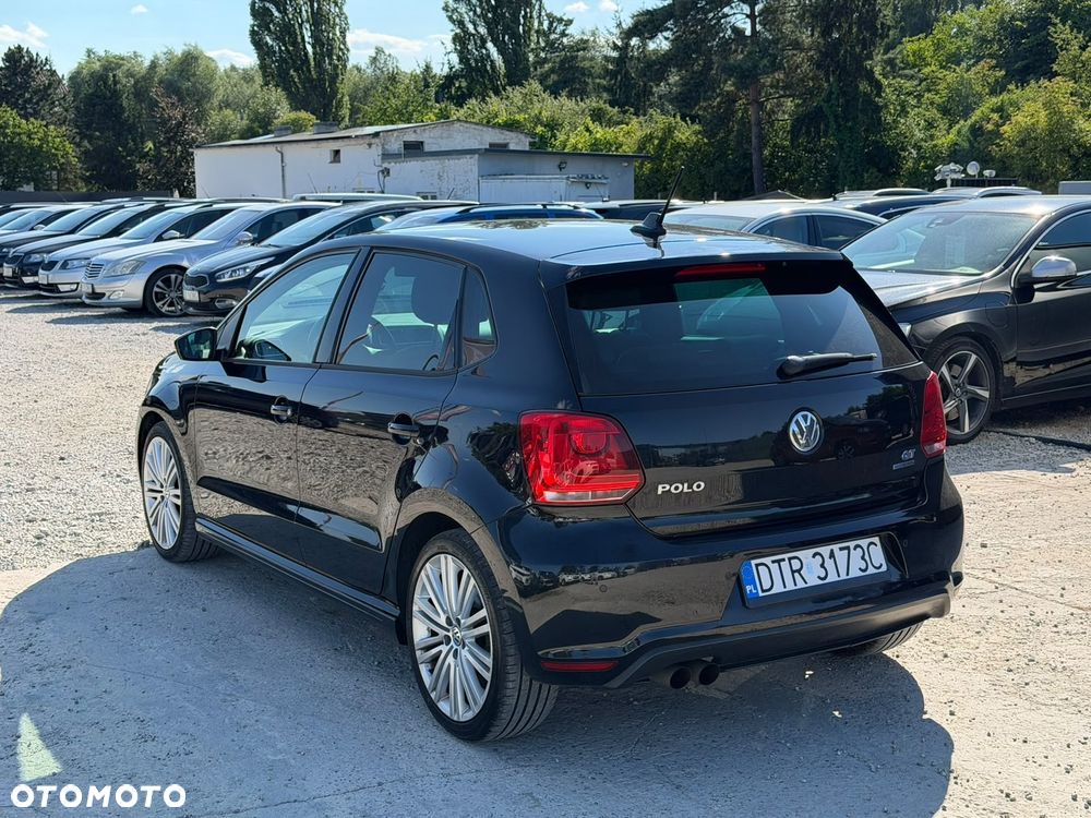 Volkswagen Polo - 5