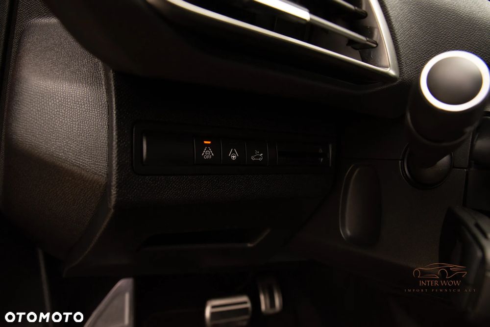 Peugeot 3008 PureTech 180 Stop & Start GPF EAT8 GT Pack - 24