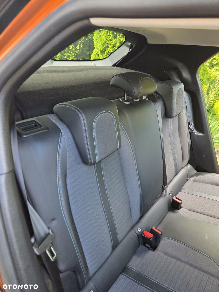 Peugeot 2008 1.2 PureTech Allure Pack S&S EAT8 - 27