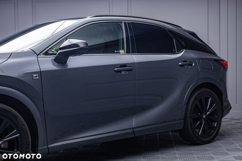 Lexus RX 500h F Sport - 36
