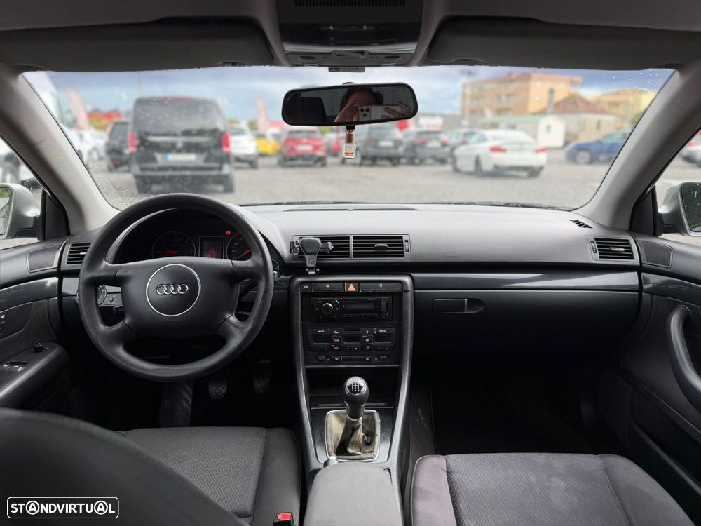 Audi A4 Avant 1.9 TDI - 9